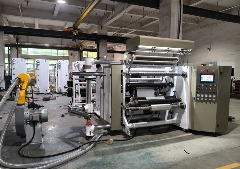 DFQ1000C4-2型铝箔压纹万搏球赛_万搏(中国)
